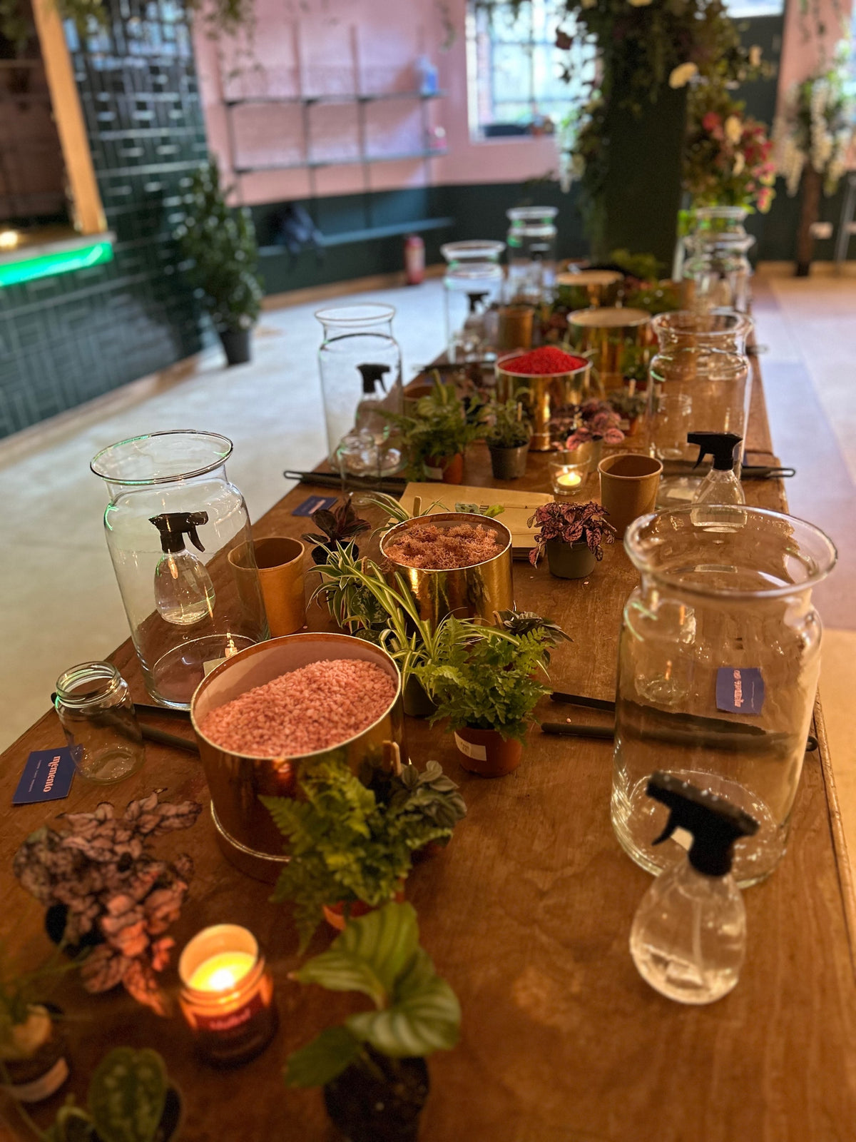 A table prepared for a Memento creative workshop