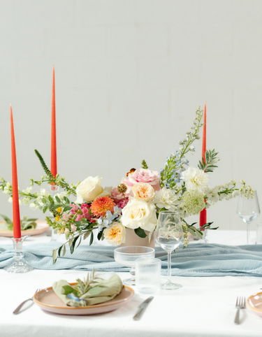 Table Talker Arrangement